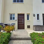 Irini Gardens Townhouse * 페이야