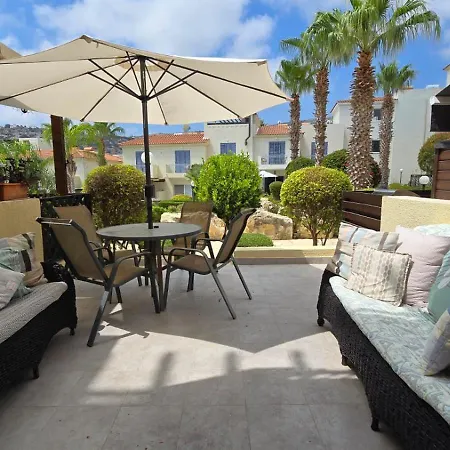Irini Gardens Townhouse Lägenhet