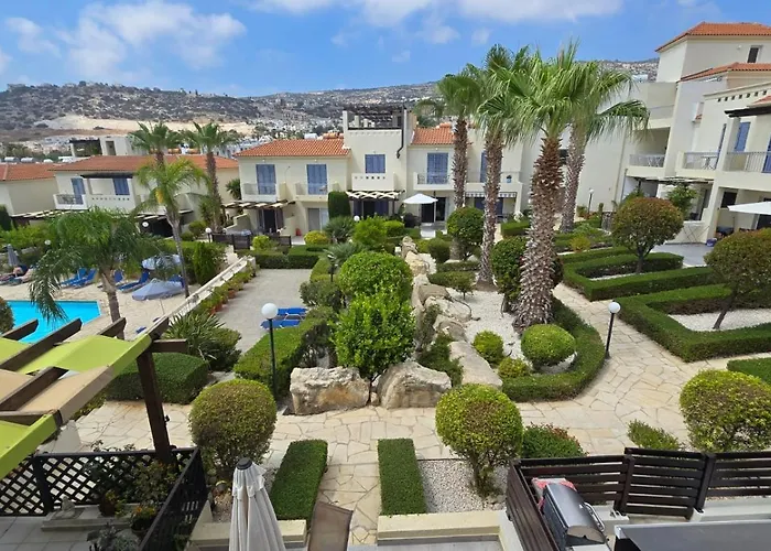 Irini Gardens Townhouse Daire *