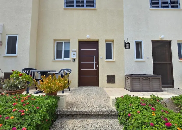 Irini Gardens Townhouse * Peyia