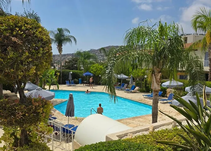 Irini Gardens Townhouse Daire *